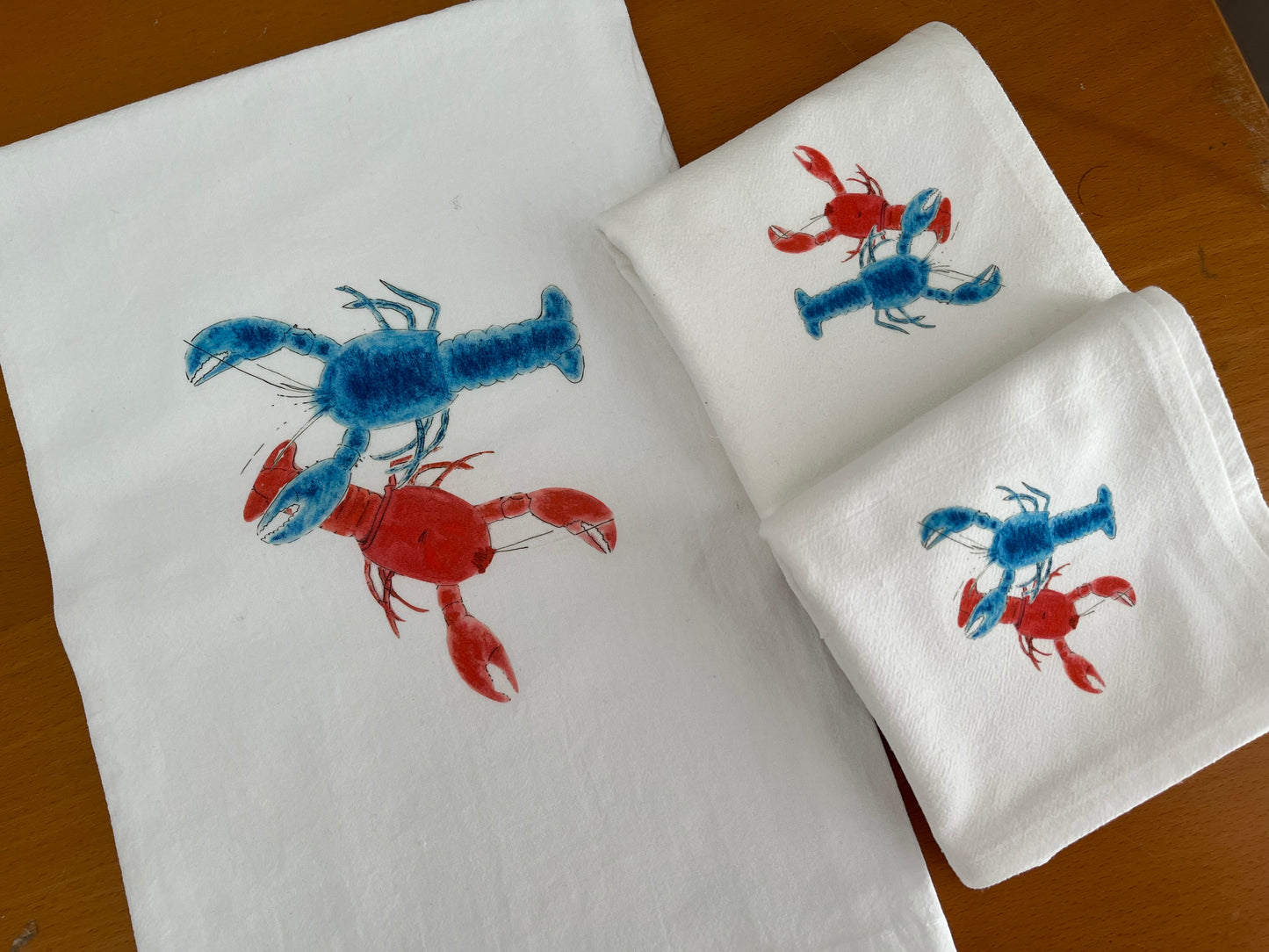 Red Lobster Blue Lobster Tea Towel and Napkins Gift Set