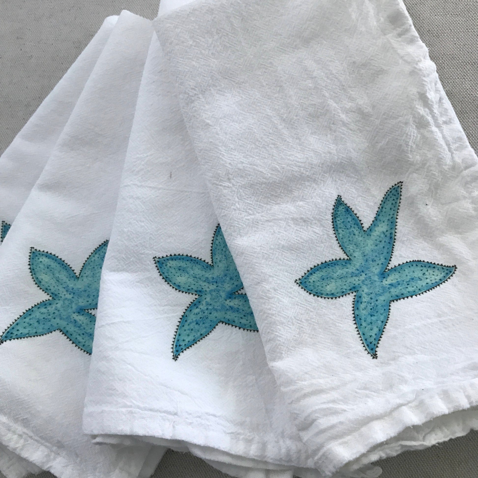 aqua blue starfish napkins