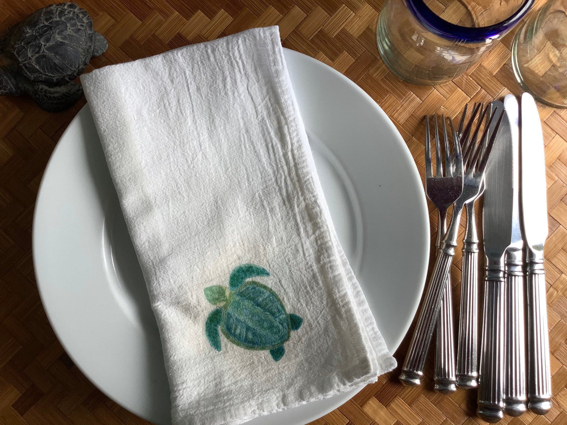 Sea Turtle Beach House Cotton Napkin Set.